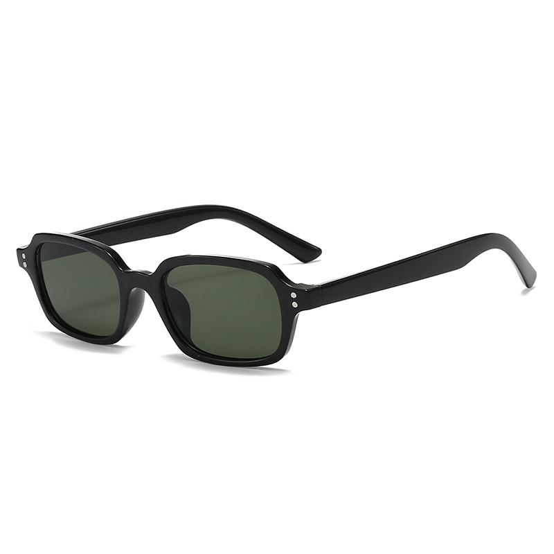 1pcs European and American retro fashion Y2K sunglasses for summer sun shading, sun protection, UV protection, lightweight sungl
1pcs European and American retro fashion Y2K sunglasses for summer sun shading, sun protection, UV protection, lightweight sungl