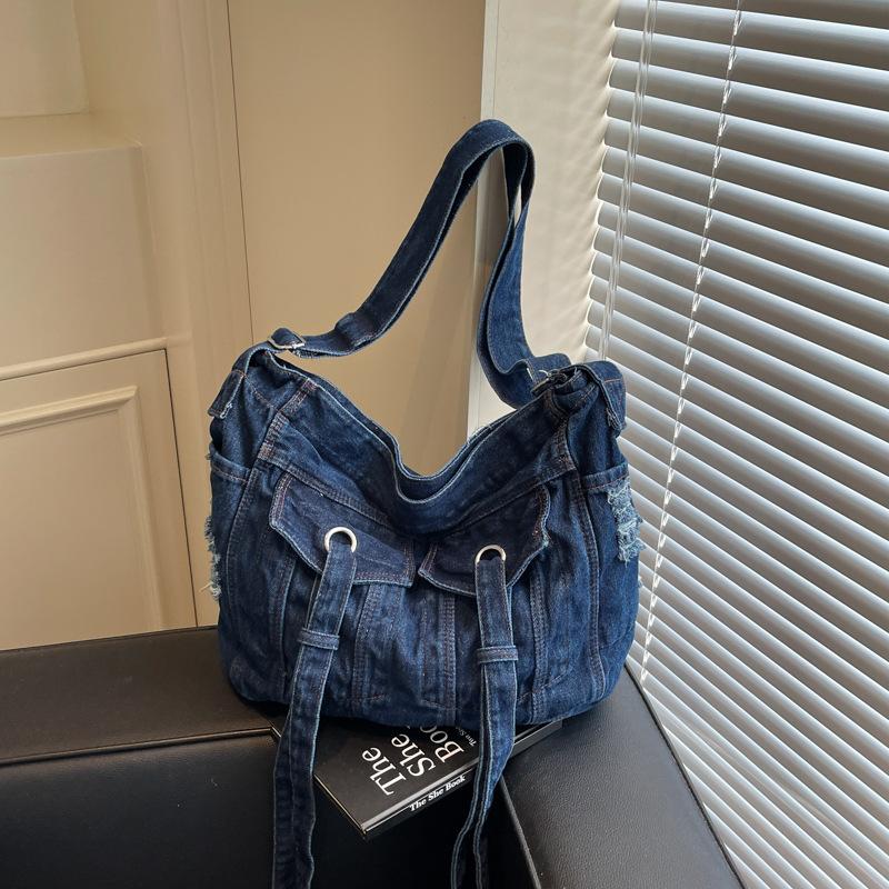Ретро сумка-мессенджер нишевый дизайн джинсовая сумка сумка-тоут на плечо портативная сумка большой вместимости женский рюкзак темно-синий
Ретро сумка-мессенджер нишевый дизайн джинсовая сумка сумка-тоут на плечо портативная сумка большой вместимости женский рюкзак темно-синий