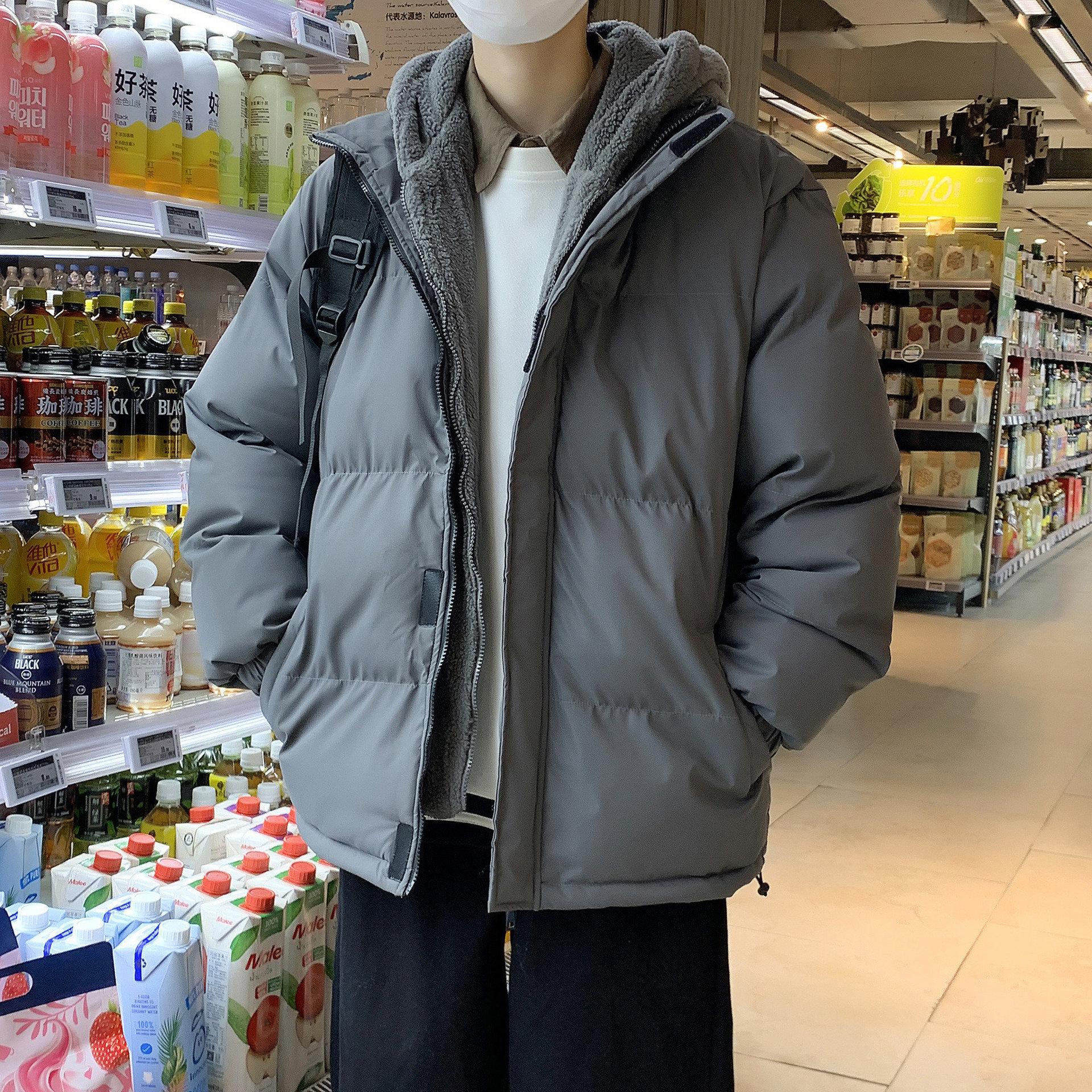 Plus Size Fake Two-piece Cotton Clothing Men s Winter Thickened Warm Rocker Velvet Cotton Jacket Hooded Cotton Jacket Big Yards Hooded Cotton Coat 8XL
Plus Size Fake Two-piece Cotton Clothing Men s Winter Thickened Warm Rocker Velvet Cotton Jacket Hooded Cotton Jacket Big Yards Hooded Cotton Coat 8XL