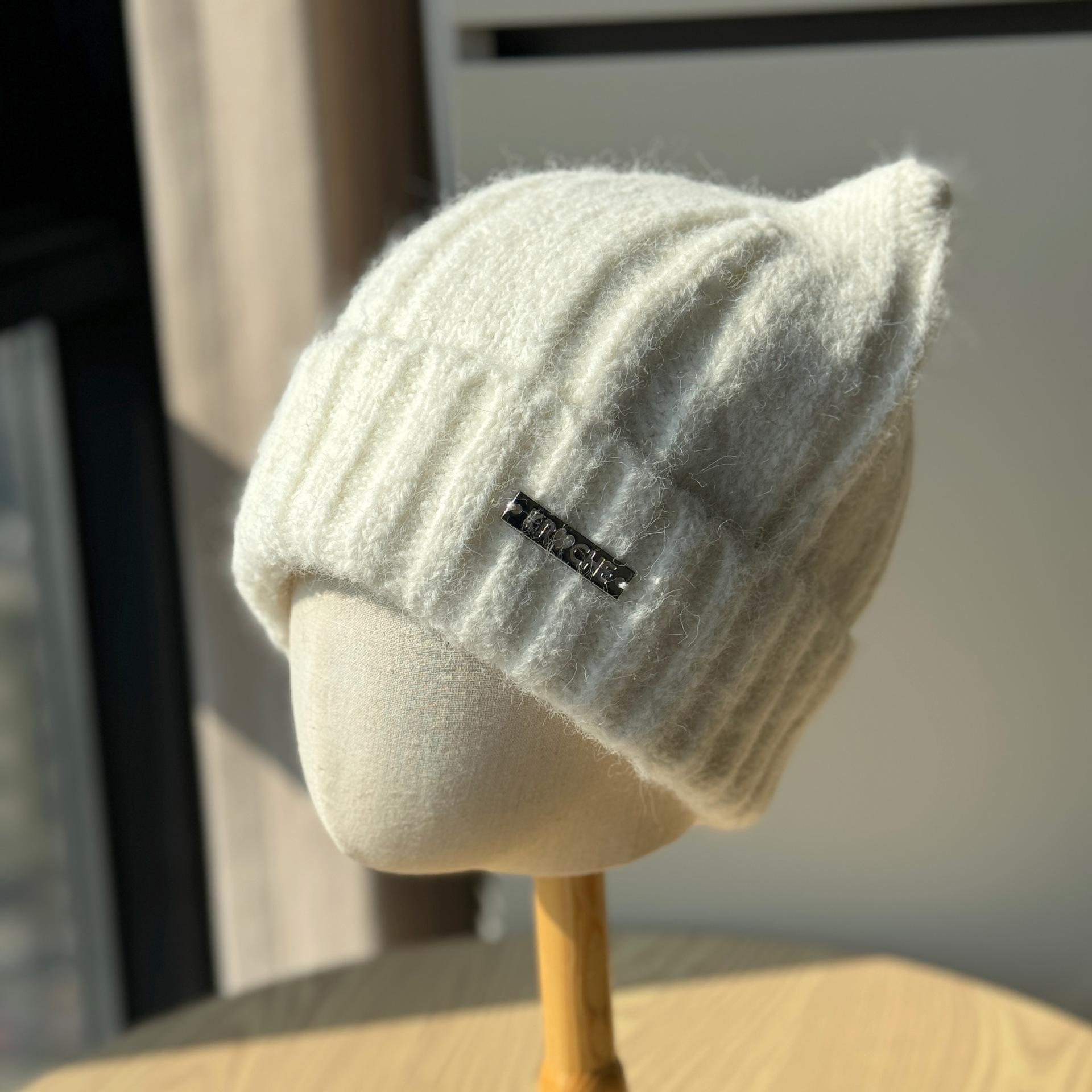 New casual knitted hat for women, fleece-lined and thickened, versatile woolen hat for large head circumference, warm ear-protecting cold weather hat Adult54-60Average Size белый
New casual knitted hat for women, fleece-lined and thickened, versatile woolen hat for large head circumference, warm ear-protecting cold weather hat Adult54-60Average Size белый