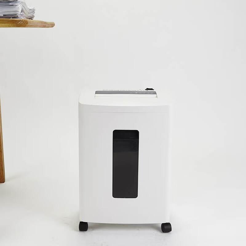 M&G P-5 Electric Paper Shredder CN plug (adapter included)
M&G P-5 Electric Paper Shredder CN plug (adapter included)