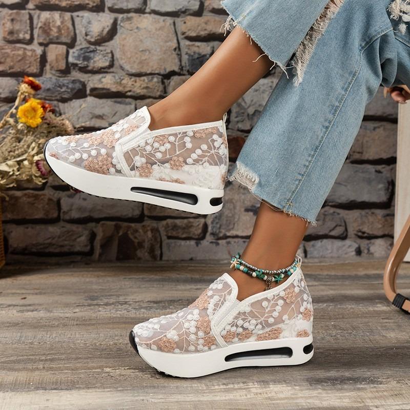 Spring and Autumn Embroidery Mesh Single Shoes Slope Heel Thick Sole Foot Casual Shoes Large Size Mesh Breathable Thick Sole Casual Women s Shoes 42
Spring and Autumn Embroidery Mesh Single Shoes Slope Heel Thick Sole Foot Casual Shoes Large Size Mesh Breathable Thick Sole Casual Women s Shoes 42