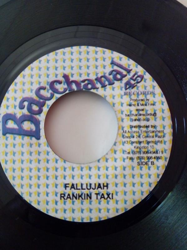 7inch Record TONY CURTIS & LEXXUS / RANKIN TAXI - Sexxual / Fallujah NONE Bacchanal 45 Re 2004 Jamaica Reggae, Ska & Dub Used
7inch Record TONY CURTIS & LEXXUS / RANKIN TAXI - Sexxual / Fallujah NONE Bacchanal 45 Re 2004 Jamaica Reggae, Ska & Dub Used