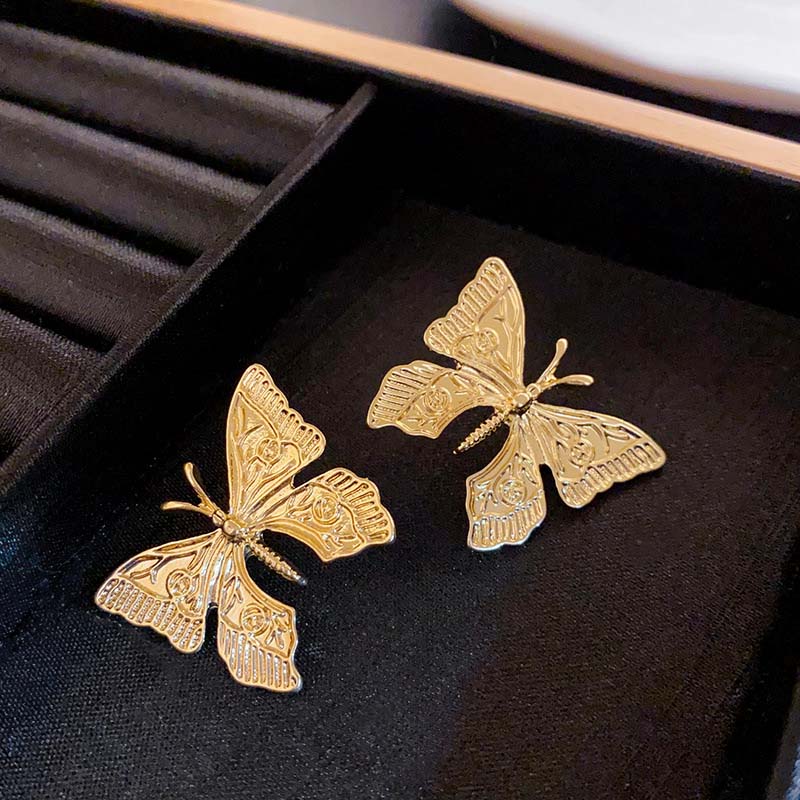 Luxury Metal Butterfly Stud Earrings for Women Exaggerated Gold Color Textured Geometric Temperament Earrings Wedding Zircon
Luxury Metal Butterfly Stud Earrings for Women Exaggerated Gold Color Textured Geometric Temperament Earrings Wedding Zircon