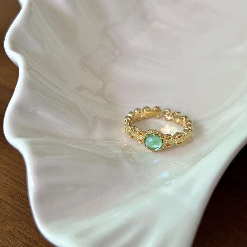 Художественное медное кольцо для женщин с яркой геометрической формой и дизайном, регулируемое J5158
Художественное медное кольцо для женщин с яркой геометрической формой и дизайном, регулируемое J5158