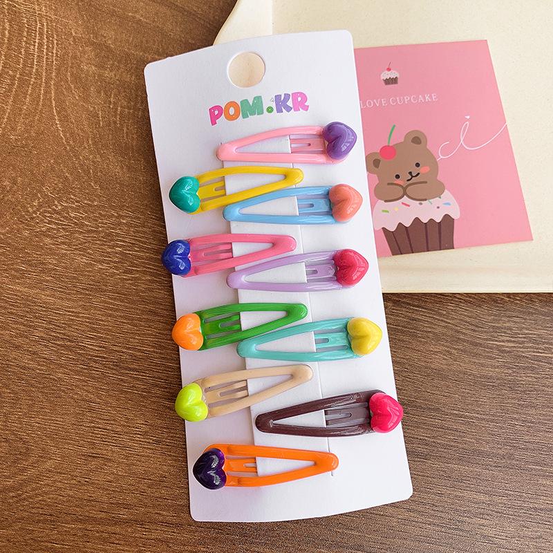 Светящаяся радужная заколка-желе для волос для девочек - Милый дизайн в виде круглых бобов для детской челки и пушистых волос.
Светящаяся радужная заколка-желе для волос для девочек - Милый дизайн в виде круглых бобов для детской челки и пушистых волос.