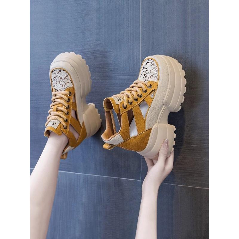 Женские мюли с каблуком для походов 39 жёлтый
Женские мюли с каблуком для походов 39 жёлтый