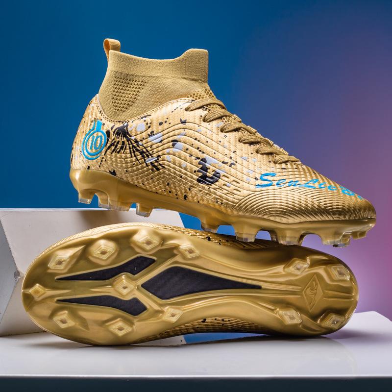 High-top football shoes fly-woven seamless spike sneakers foreign trade large size 33-46 broken nail lawn training sneakers 33
High-top football shoes fly-woven seamless spike sneakers foreign trade large size 33-46 broken nail lawn training sneakers 33