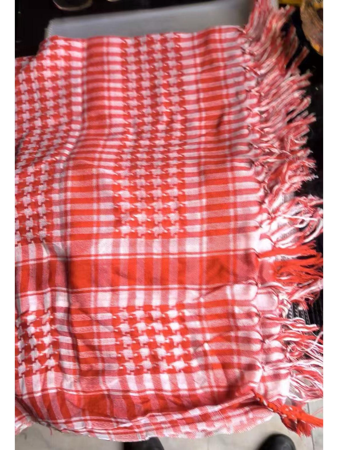 Desert Tactical Black & White Houndstooth Houndstooth Arab Headscarf with Tassels червоний
Desert Tactical Black & White Houndstooth Houndstooth Arab Headscarf with Tassels червоний