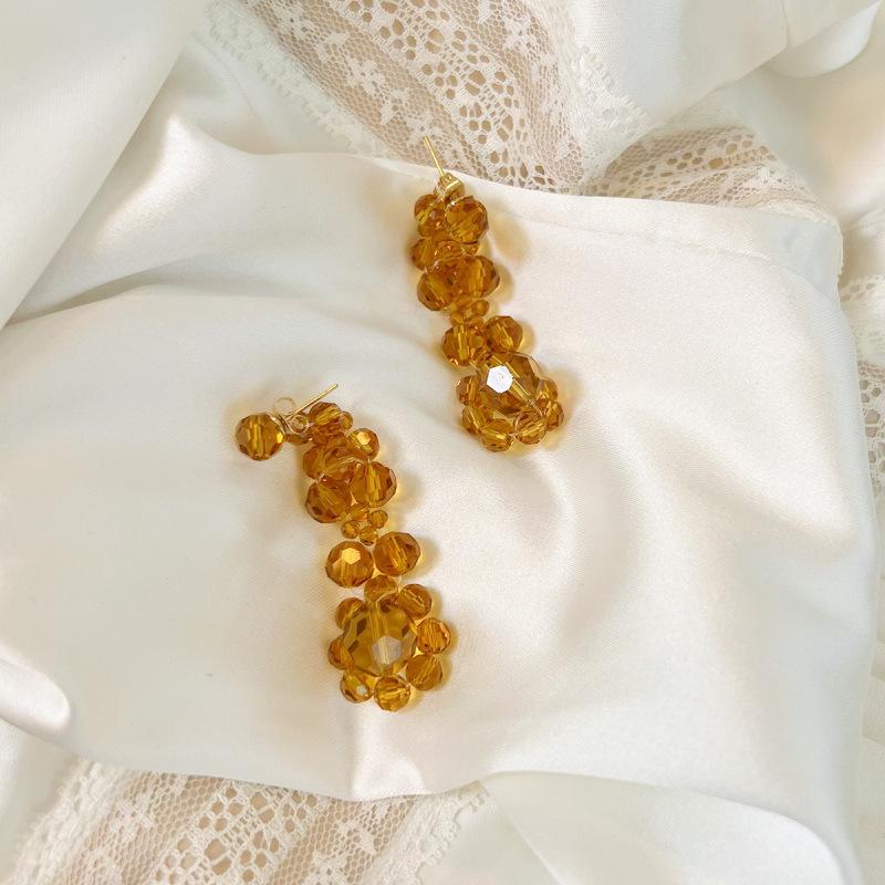Silver needle glass flower fringed stud earrings female Korean version exquisite versatile temperament earrings light luxury high-end earrings
Silver needle glass flower fringed stud earrings female Korean version exquisite versatile temperament earrings light luxury high-end earrings