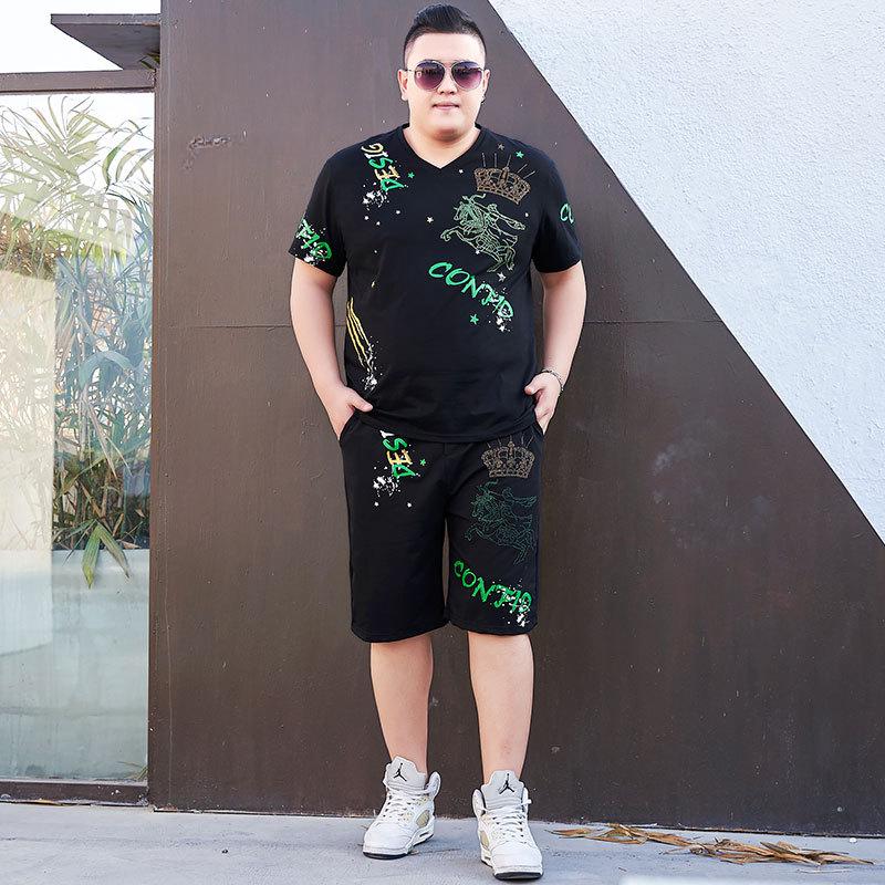 Fat Man Oversized Loose Casual Short-sleeved Summer Suit Fat Man Guard Pants T-shirt with Sports Men s Two-piece Set
Fat Man Oversized Loose Casual Short-sleeved Summer Suit Fat Man Guard Pants T-shirt with Sports Men s Two-piece Set