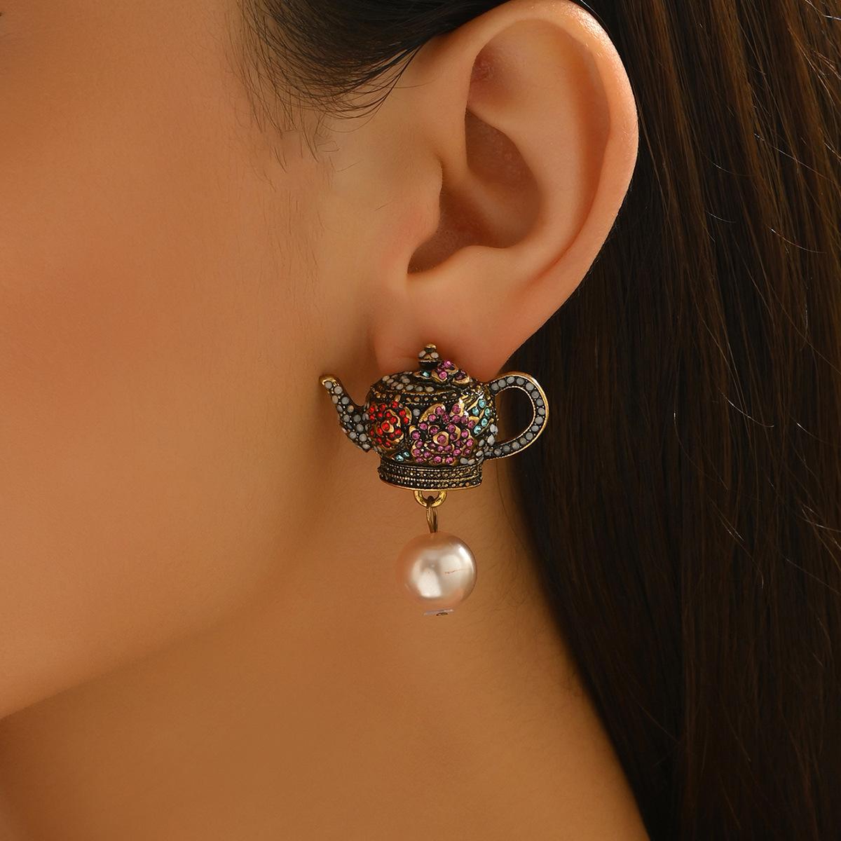 Модные серьги-подвески для женщин разноцветный
Модные серьги-подвески для женщин разноцветный