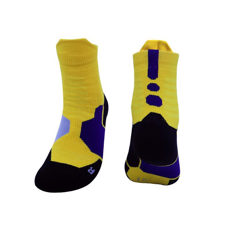 Элитные нескользящие детские тренировочные носки для баскетбола - Влагоотводящие и прочные Children жёлтый
Элитные нескользящие детские тренировочные носки для баскетбола - Влагоотводящие и прочные Children жёлтый