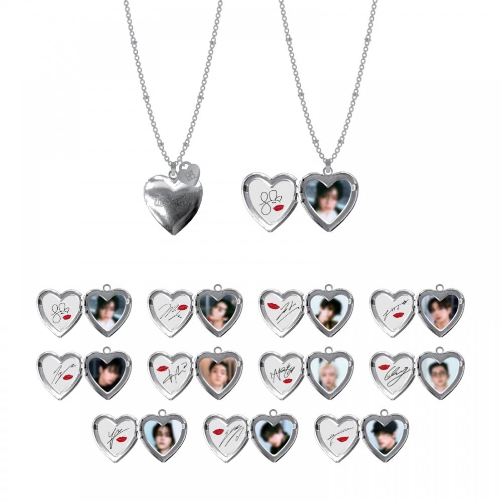The Boys 06 Heart Pendant Necklace The 3rd Album Unexpected Pop Up Store K. Eric (ERIC)
The Boys 06 Heart Pendant Necklace The 3rd Album Unexpected Pop Up Store K. Eric (ERIC)