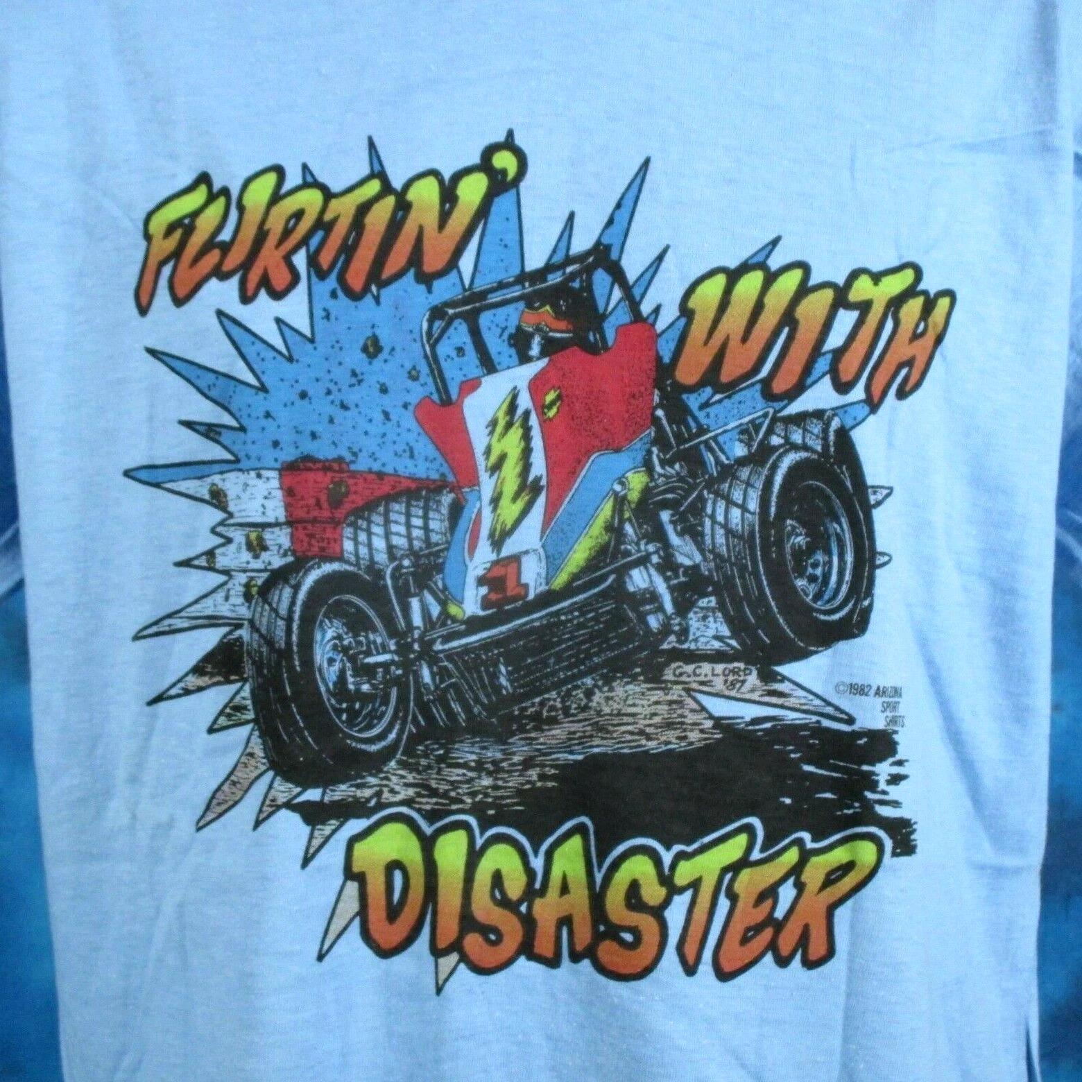 vintage 80s FLIRTING WITH DISASTER SPRINT CAR RACING T-Shirt M/L single stitch L
vintage 80s FLIRTING WITH DISASTER SPRINT CAR RACING T-Shirt M/L single stitch L