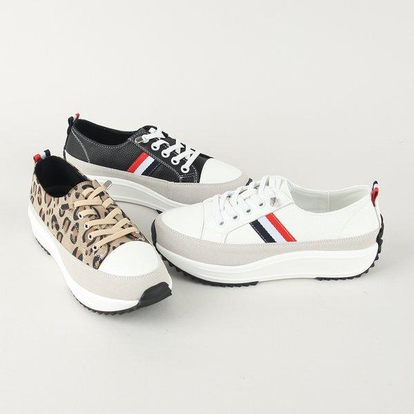 Кеды Converse на натуральной коровьей коже с увеличением роста 4 см blacks/230
Кеды Converse на натуральной коровьей коже с увеличением роста 4 см blacks/230