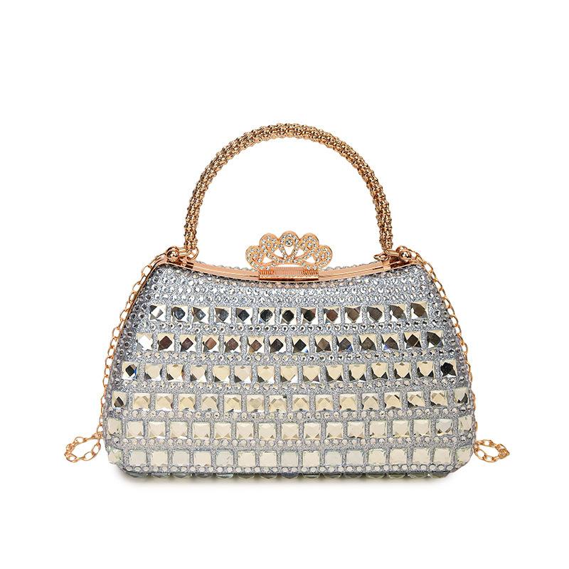 New diamond-encrusted dinner bag women s clutch bag dress banquet party messenger bag cheongsam handbag
New diamond-encrusted dinner bag women s clutch bag dress banquet party messenger bag cheongsam handbag