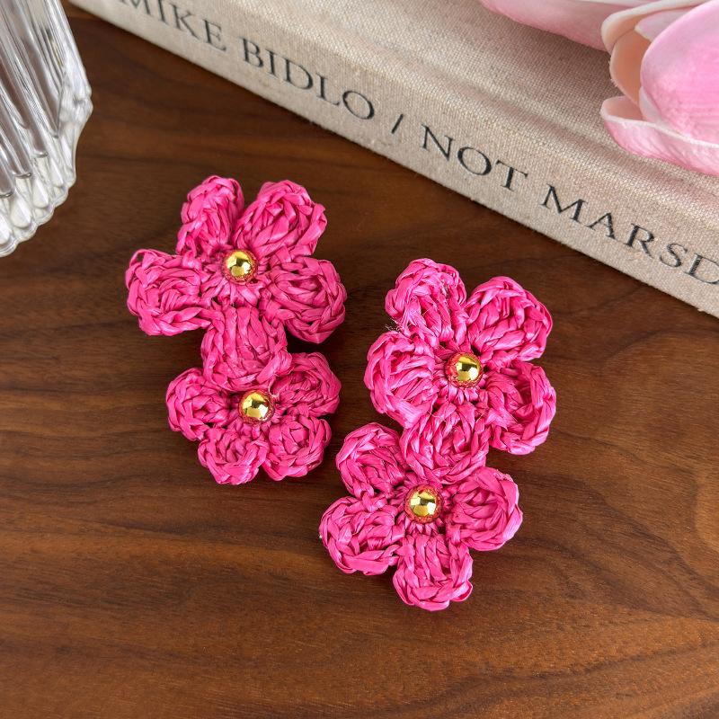 INS Fashion Colorful Rattan Knit Raffia Grass Double Flower Long Dangle Earrings for Women Femme Handmade Holiday Jewelry
INS Fashion Colorful Rattan Knit Raffia Grass Double Flower Long Dangle Earrings for Women Femme Handmade Holiday Jewelry