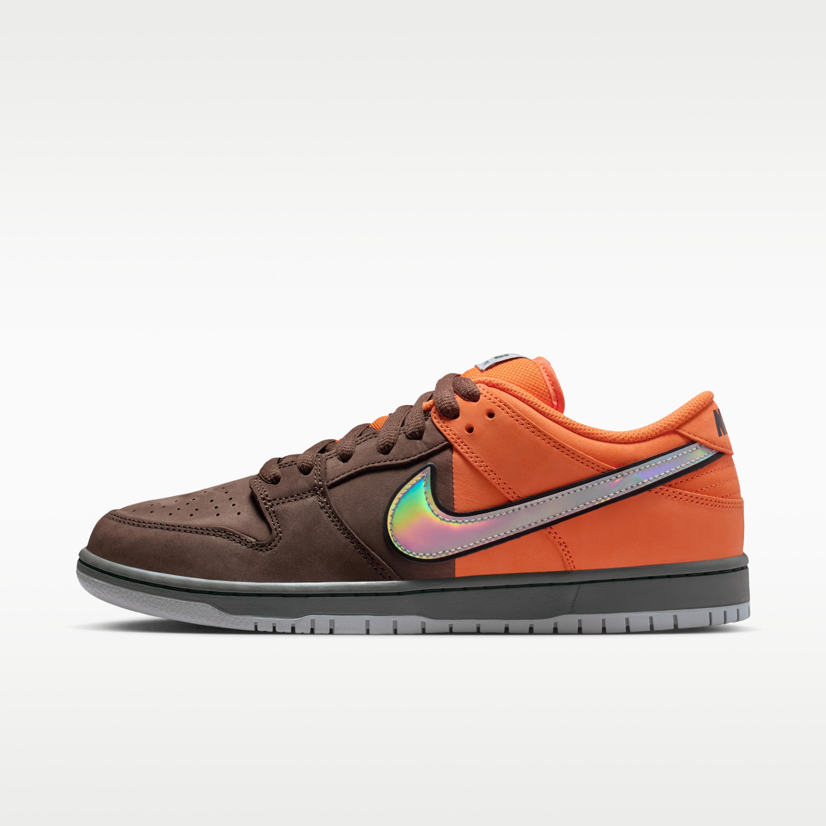 Nike SB Dunk Low Pro Muni Fast Pass 41
Nike SB Dunk Low Pro Muni Fast Pass 41