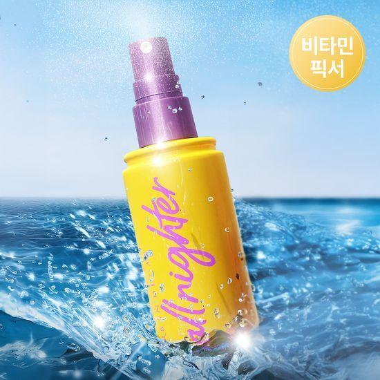 Urban Decay All Nighter Setting Fixer Vitamin C 118ml
Urban Decay All Nighter Setting Fixer Vitamin C 118ml