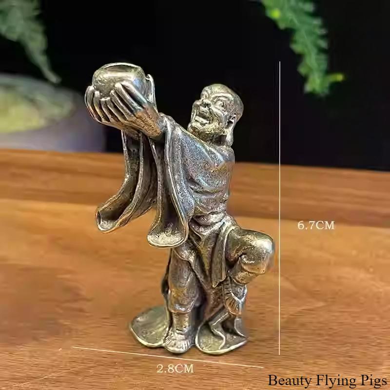 1pc Chinese Style Metal Arhat Put Home Metal Arhat Statue Feng Shui Accessories Home Decorations Metal Portrait Crafts
1pc Chinese Style Metal Arhat Put Home Metal Arhat Statue Feng Shui Accessories Home Decorations Metal Portrait Crafts