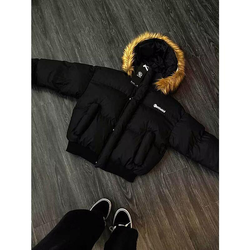 Куртка унисекс из искусственной кожи в американском стиле со съемным меховым воротником - теплая и ретро-зимняя модель M
Куртка унисекс из искусственной кожи в американском стиле со съемным меховым воротником - теплая и ретро-зимняя модель M