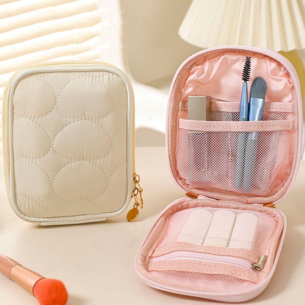 Clear Makeup Bag Cute Skincare Storage Bag Makeup Pocket Cosmetic Bag Women білий
Clear Makeup Bag Cute Skincare Storage Bag Makeup Pocket Cosmetic Bag Women білий