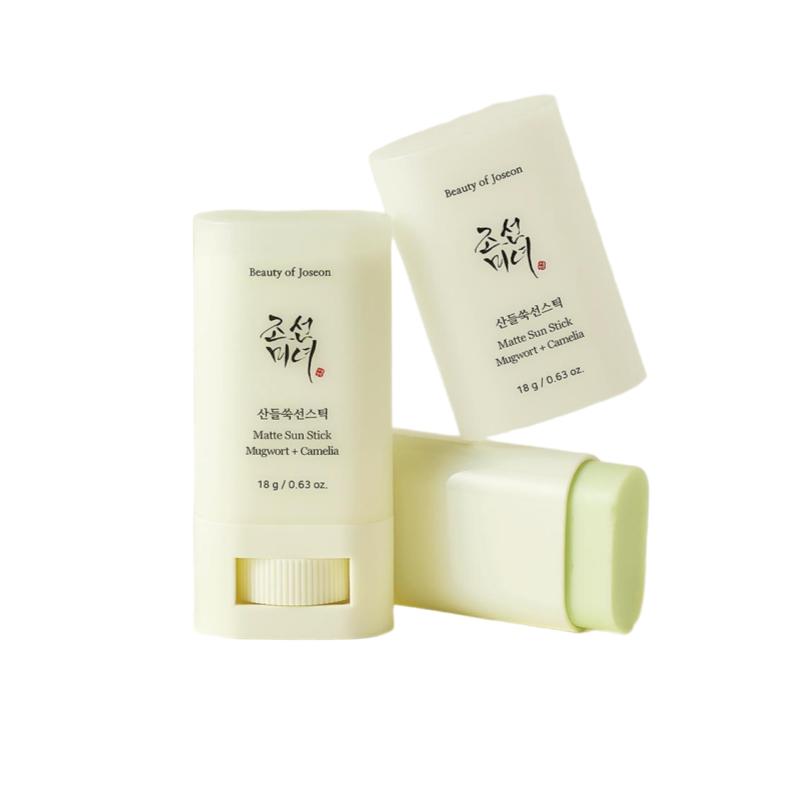 Beauty of Joseon Mugwort Matte Sun Stick SPF50+ PA++++ Oil Control Sunscreen 18g
Beauty of Joseon Mugwort Matte Sun Stick SPF50+ PA++++ Oil Control Sunscreen 18g