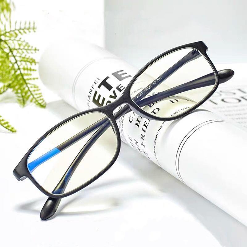 Blue light blocking reading glasses, high-definition, stylish, classic, ultra-light, unisex, for farsightedness, aging, presbyopia, and elderly, Black【Anti-Blue Light
Blue light blocking reading glasses, high-definition, stylish, classic, ultra-light, unisex, for farsightedness, aging, presbyopia, and elderly, Black【Anti-Blue Light