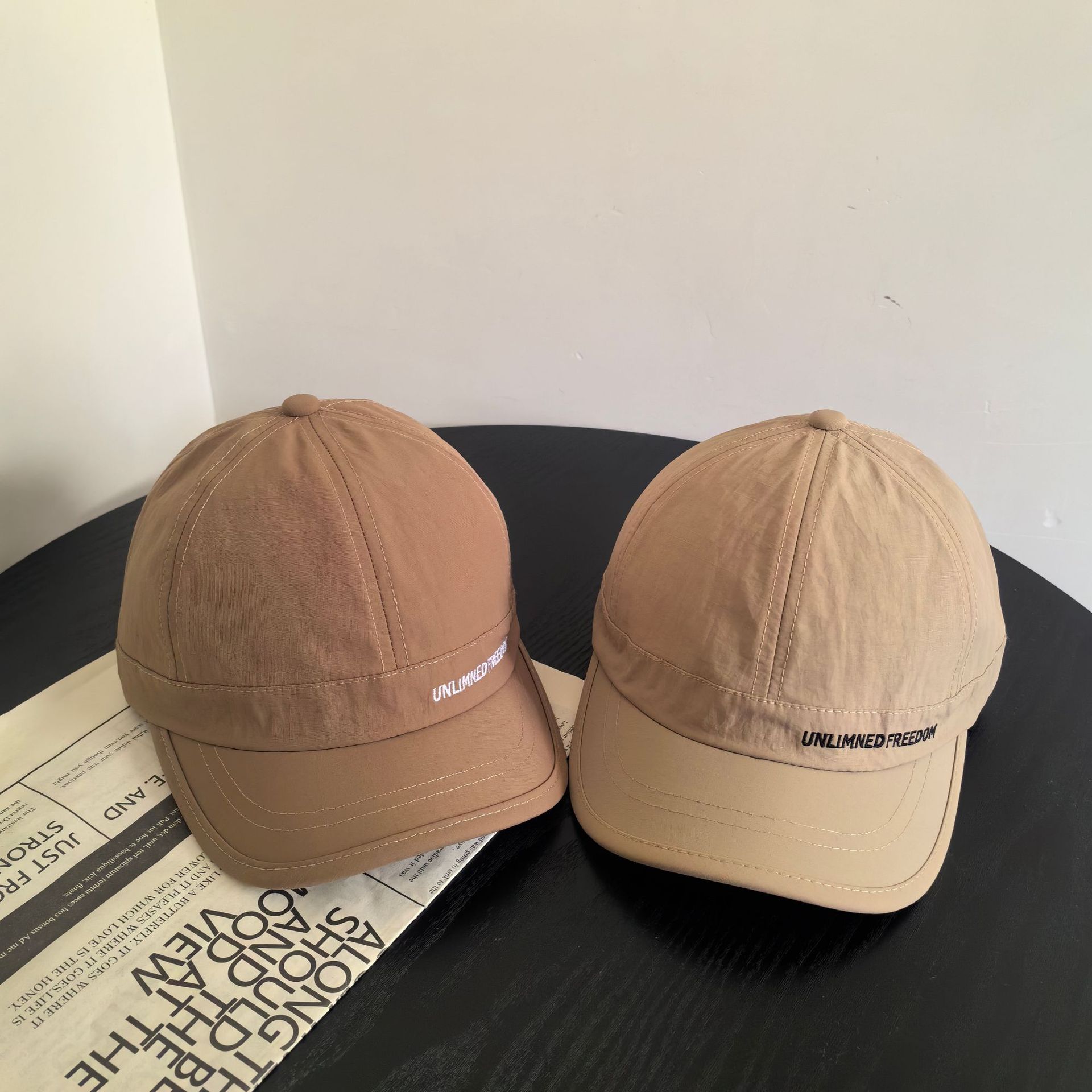 Spring and summer new short-brimmed quick-drying baseball cap male alphabet niche outdoor tooling wind cap female breathability M(56-58cm) чорний
Spring and summer new short-brimmed quick-drying baseball cap male alphabet niche outdoor tooling wind cap female breathability M(56-58cm) чорний