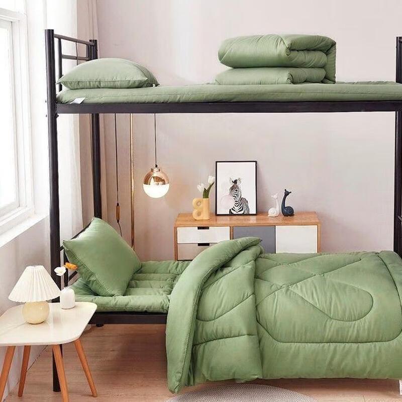Tangna All-Season 3-Piece Bedding Set
Tangna All-Season 3-Piece Bedding Set