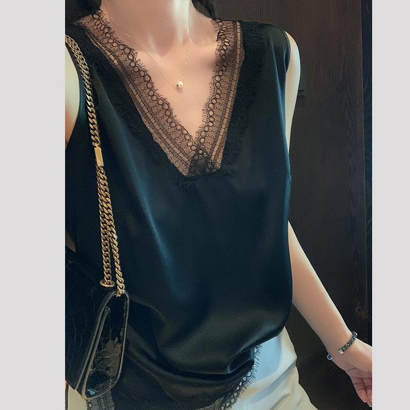 Очаровательная шелковая кружевная кофточка с V-образным вырезом: Роскошный шелк Mulberry для комфорта и элегантности Medium
Очаровательная шелковая кружевная кофточка с V-образным вырезом: Роскошный шелк Mulberry для комфорта и элегантности Medium