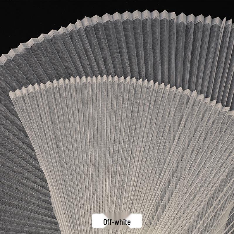 Ткань для свадебного декора ручной работы в стиле выпускного - жесткая сетка с крупными и мелкими складками гармошкой Off-White (1 meter stretched)
Ткань для свадебного декора ручной работы в стиле выпускного - жесткая сетка с крупными и мелкими складками гармошкой Off-White (1 meter stretched)