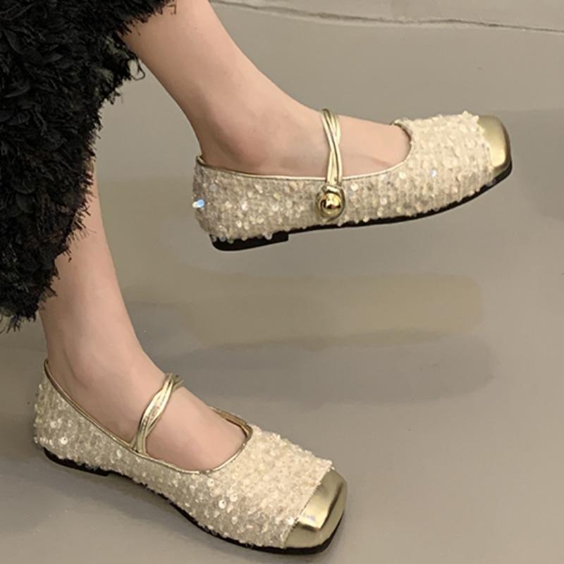 Sequin Silver Shallow Mouth Single Shoes Women New Korean Version of Casual Fashion Women Soft Flat Mary Jane Shoes
Sequin Silver Shallow Mouth Single Shoes Women New Korean Version of Casual Fashion Women Soft Flat Mary Jane Shoes