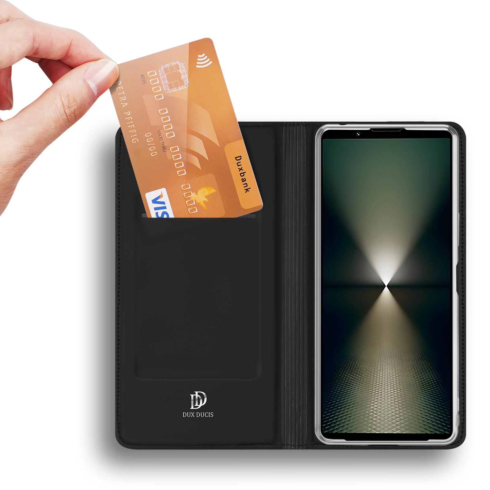 Чохол для Sony Xperia 1 VII DUX DUCIS Серія Skin Pro Шкіряний чохол-підставка з тримачем для карток Black
Чохол для Sony Xperia 1 VII DUX DUCIS Серія Skin Pro Шкіряний чохол-підставка з тримачем для карток Black