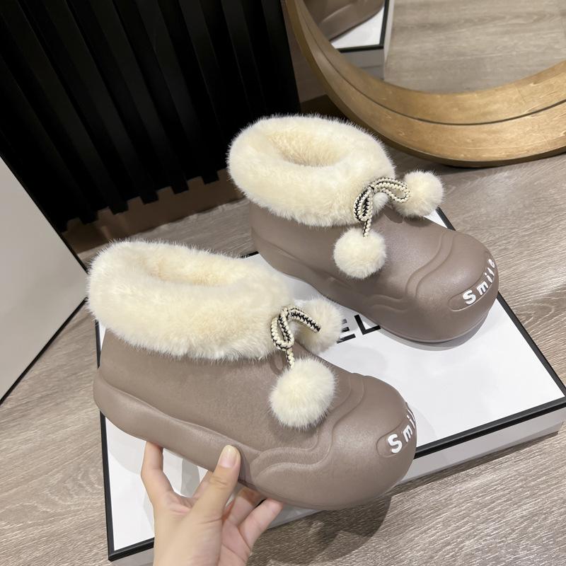 Модные зимние пушистые тапочки женские из искусственного меха с помпоном, ботильоны до щиколотки, уличные водонепроницаемые теплые хлопковые туфли с круглым носком, милые плюшевые слайды, зимние ботинки 36-37
Модные зимние пушистые тапочки женские из искусственного меха с помпоном, ботильоны до щиколотки, уличные водонепроницаемые теплые хлопковые туфли с круглым носком, милые плюшевые слайды, зимние ботинки 36-37