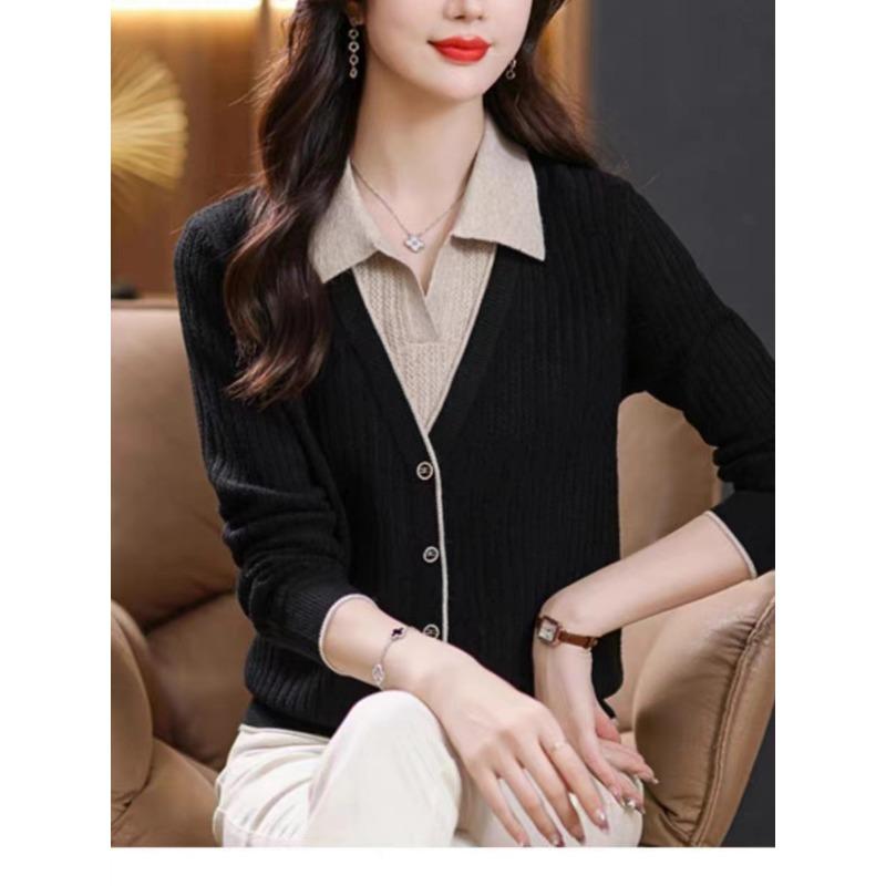 Autumn and winter new knitted sweater loose outer lapel fake two sweater women bottoming shirt top women One size
Autumn and winter new knitted sweater loose outer lapel fake two sweater women bottoming shirt top women One size