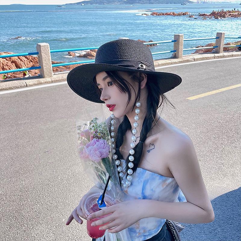 Hat Women s Fashion Elegant Big Eaves Pearl Straw Hat Women s Summer Travel Sunscreen Sun Hat British Top Hat Adult (56-58cm) чорний
Hat Women s Fashion Elegant Big Eaves Pearl Straw Hat Women s Summer Travel Sunscreen Sun Hat British Top Hat Adult (56-58cm) чорний