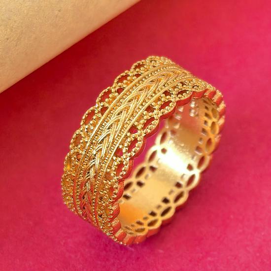 Chinese Gold-Filigree Waist-Wrap Ring for Women: Stylish, Luxurious, Index Finger Band Wealthy Ring US Size 9
Chinese Gold-Filigree Waist-Wrap Ring for Women: Stylish, Luxurious, Index Finger Band Wealthy Ring US Size 9