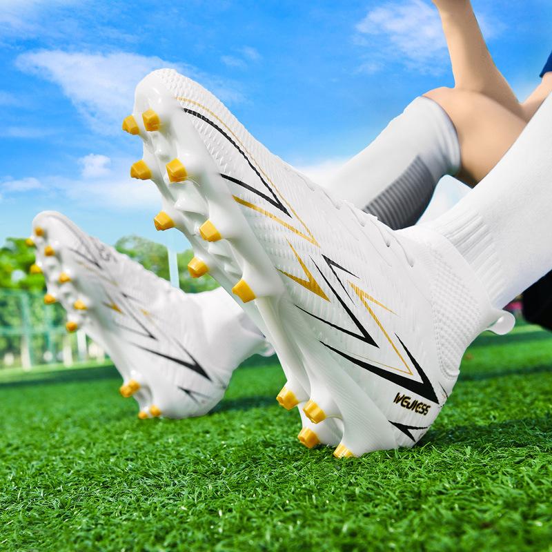 High Top Football Shoes Youth AG Spikes Student Adult Sports Competition Training Shoes 45
High Top Football Shoes Youth AG Spikes Student Adult Sports Competition Training Shoes 45
