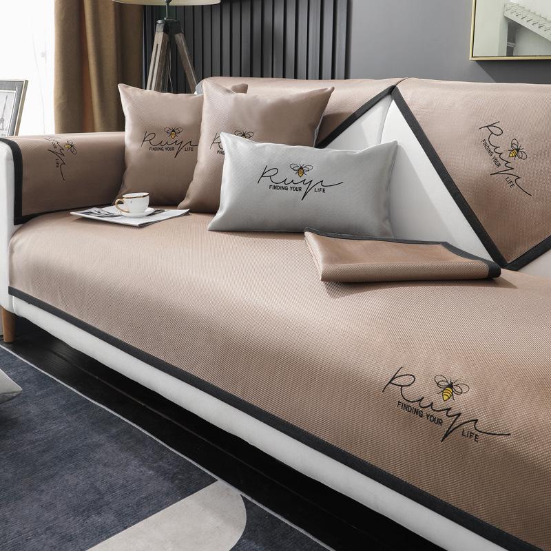 Embroidered Ice Silk Sofa Cushion Summer Summer Summer Cushion Non-Slip Leather Sofa Cover Light Luxury Summer Mat Cushion 70*70cm
Embroidered Ice Silk Sofa Cushion Summer Summer Summer Cushion Non-Slip Leather Sofa Cover Light Luxury Summer Mat Cushion 70*70cm