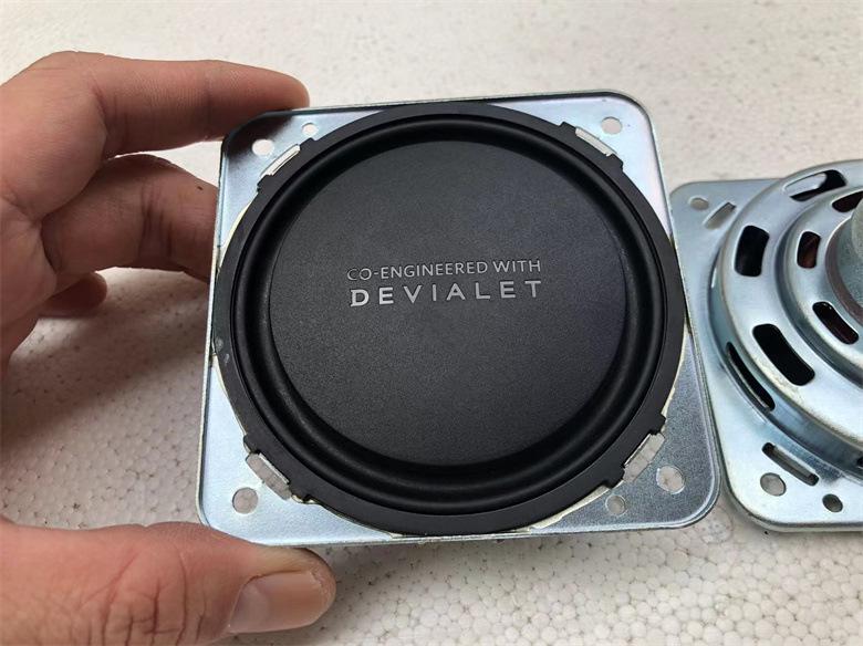 Audiophile Devialet 3.5 Mushroom-Shaped Neodymium Woofer Single
Audiophile Devialet 3.5 Mushroom-Shaped Neodymium Woofer Single
