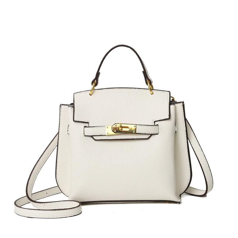 Kelly bag 2025 new women s bag fashionable versatile retro British high-end bag shoulder messenger bag bag
Kelly bag 2025 new women s bag fashionable versatile retro British high-end bag shoulder messenger bag bag