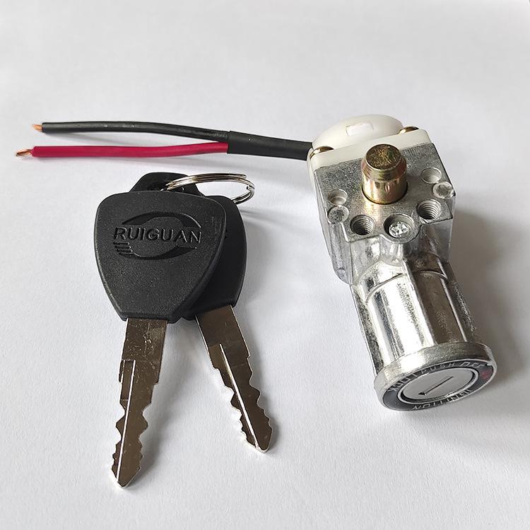 Silverfish Electric Bicycle Lithium Battery Lock - Thousand Cranes Style
Silverfish Electric Bicycle Lithium Battery Lock - Thousand Cranes Style