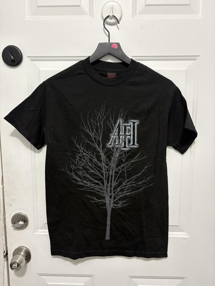 Vintage AFI Shirt Mens Small Black December underground Graphic Cinder Block Tee Unisex T-Shirt M
Vintage AFI Shirt Mens Small Black December underground Graphic Cinder Block Tee Unisex T-Shirt M