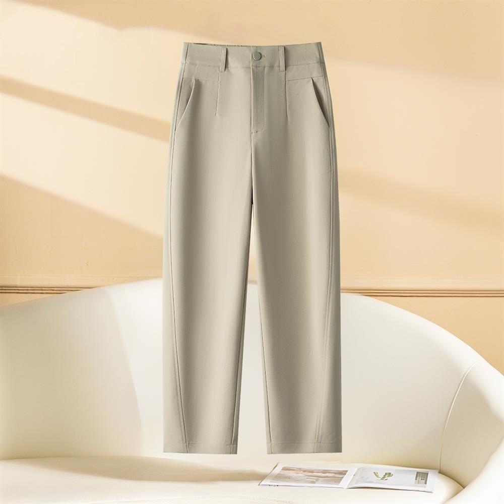 Trendy High-Waist Ice Silk Cropped Pants for Women - Spring/Summer 2026 30/2XL (125-135 lbs)
Trendy High-Waist Ice Silk Cropped Pants for Women - Spring/Summer 2026 30/2XL (125-135 lbs)