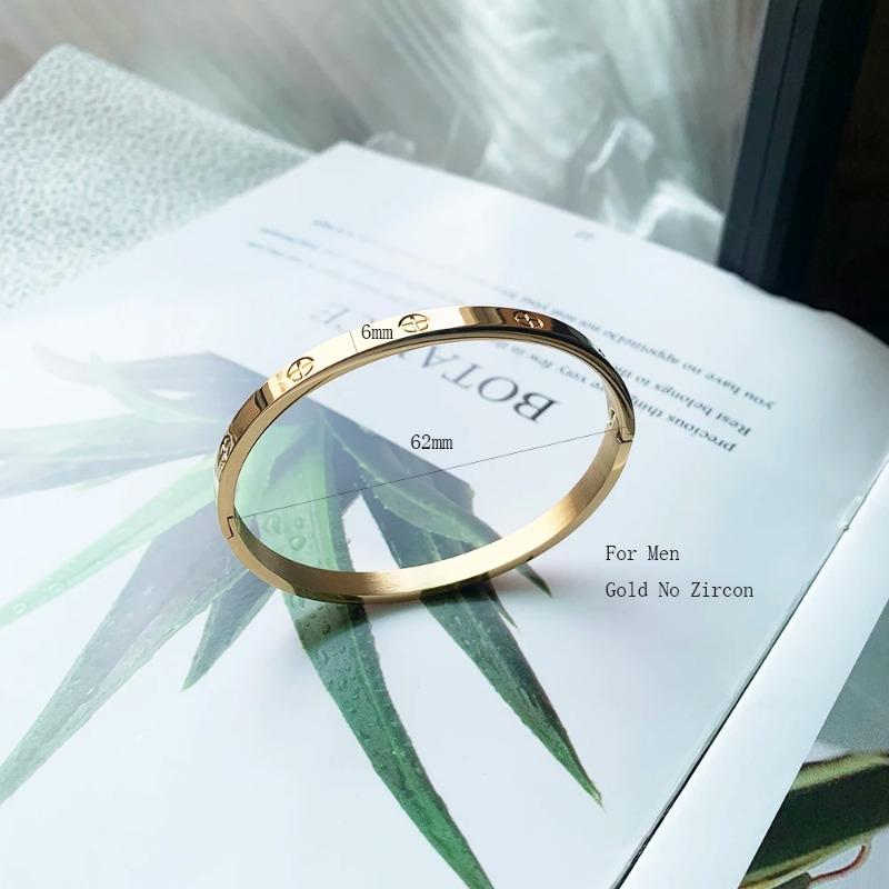 Новый дизайн золотой цвет цирконий и крест орех гвоздь браслет для женщин нержавеющая сталь винт бренд ювелирные изделия
Новый дизайн золотой цвет цирконий и крест орех гвоздь браслет для женщин нержавеющая сталь винт бренд ювелирные изделия