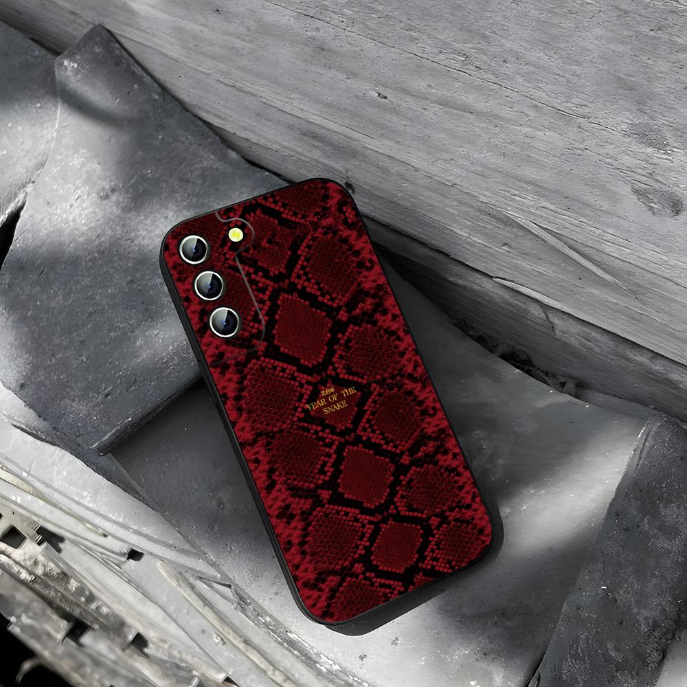 Red Snakeskin Phone Case For Samsung Galaxy S23 S24 S21 S22 S25 Ultra Fe Plus A34 A54 A24 A52 A53 M54 Cover Samsung s23
Red Snakeskin Phone Case For Samsung Galaxy S23 S24 S21 S22 S25 Ultra Fe Plus A34 A54 A24 A52 A53 M54 Cover Samsung s23