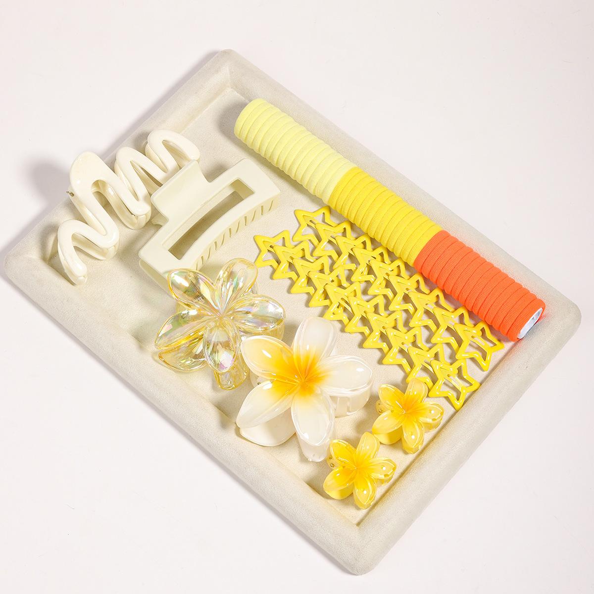 76Pcs Dopamine INS Style Hair Accessories, Sweet Cute Flower Hair Claw Clips, Back Head Hair Scrunchies and Hair Ties
76Pcs Dopamine INS Style Hair Accessories, Sweet Cute Flower Hair Claw Clips, Back Head Hair Scrunchies and Hair Ties