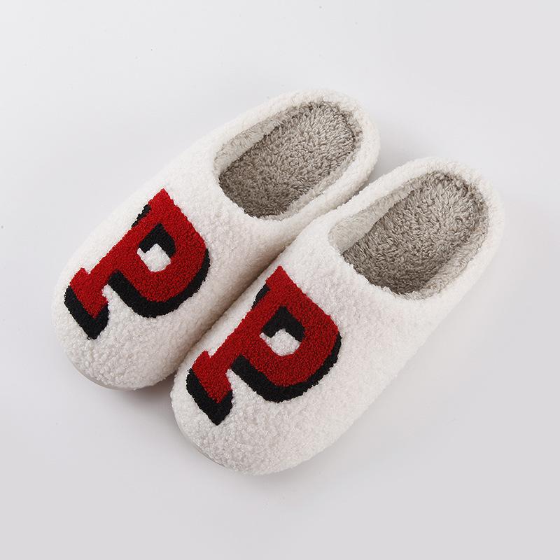 Новые мультяшные теплые зимние хлопковые тапочки с надписью для пары, мужские и женские, на платформе, с мягкой подошвой, утолщенные, нескользящие 43-44 красный
Новые мультяшные теплые зимние хлопковые тапочки с надписью для пары, мужские и женские, на платформе, с мягкой подошвой, утолщенные, нескользящие 43-44 красный